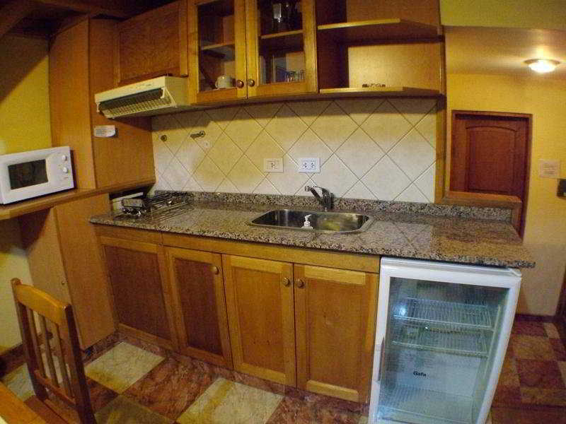 Linda Vista Apart Hotel El Calafate Exterior photo